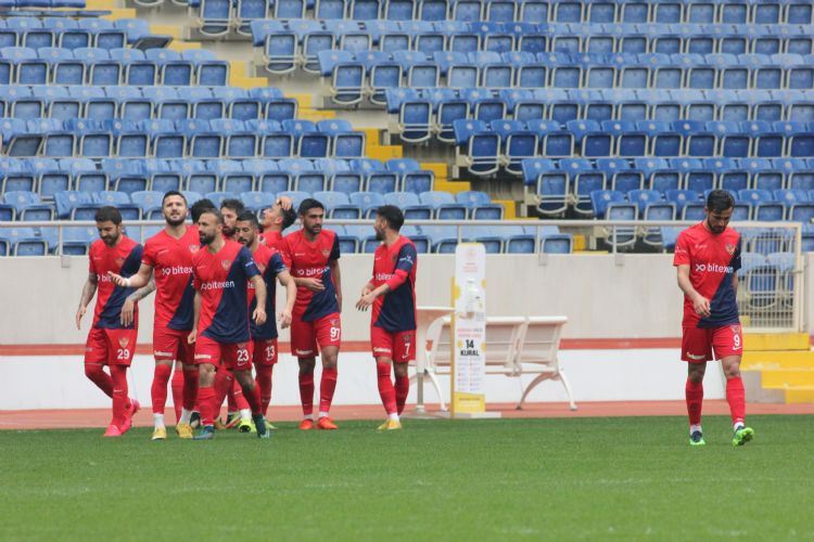 O Türk takımı dünya devlerine fark attı