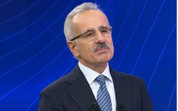 SOSYAL MEDYAYA ERİŞİMLE İLGİLİ YASAL DÜZENLEME TARİH VERİLDİ