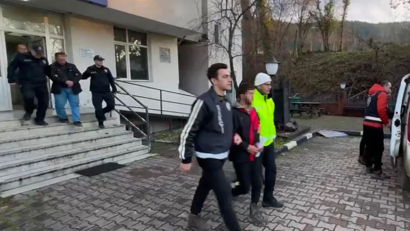 Bir parkta 12 yaşındaki kız çocuğuna cinsel istismar