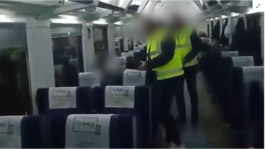 Katil trende yakalandı!