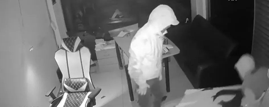 Fatih’te 200 kiloluk çelik kasayı böyle çalmışlar 