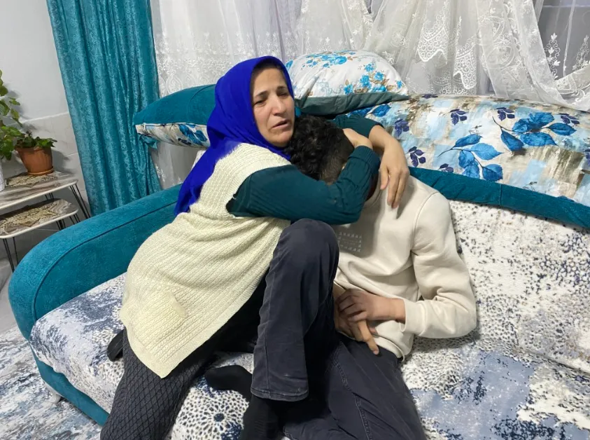 Oğlu tik rahatsızlığına yakalanan annenin feryadı: 