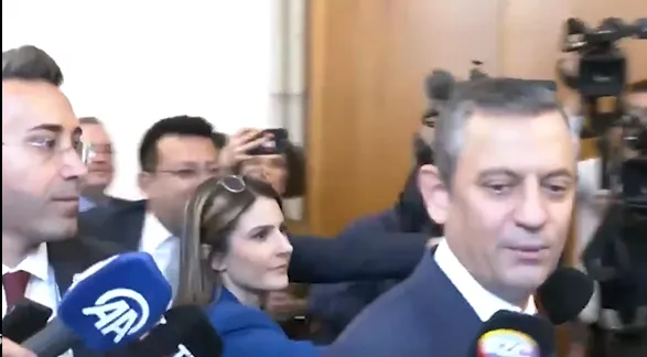 Özgür Özel