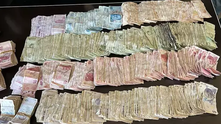Dilencinin üzerinden çıkan para şoke etti....