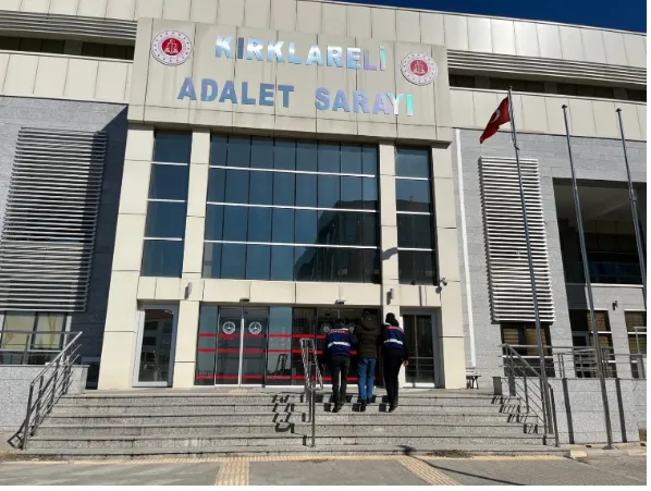 Kırklareli’nde çeşitli suçlardan aranması olan 40 şüpheli yakalandı