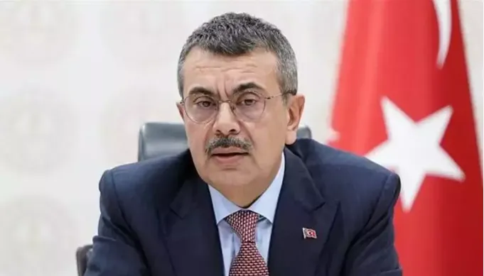 Bakan Tekin
