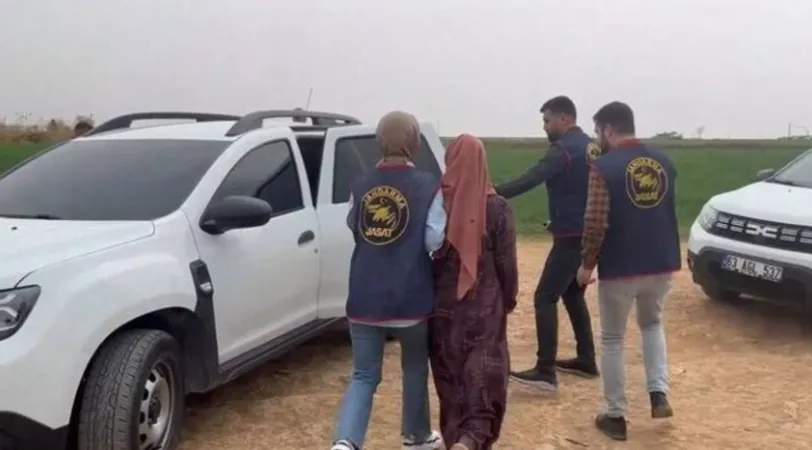 Evlilik dışı yaptıkları bebeği birlikte öldürdüler!