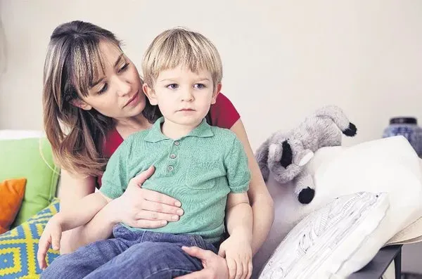 Çocuklarda Karın Ağrısı Ciddi Bir Hastalığın Habercisi Olabilir