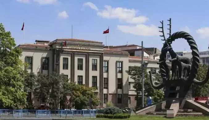 Ankara Valiliği’nden polislerin çalışma saatlerine ilişkin açıklama