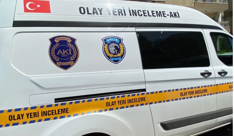 Jandarma uzman çavuş evinde silahla vurulmuş halde bulundu