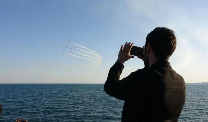 Türk Yıldızları Mersin semalarını fethetti: Prova uçuşu büyüledi
