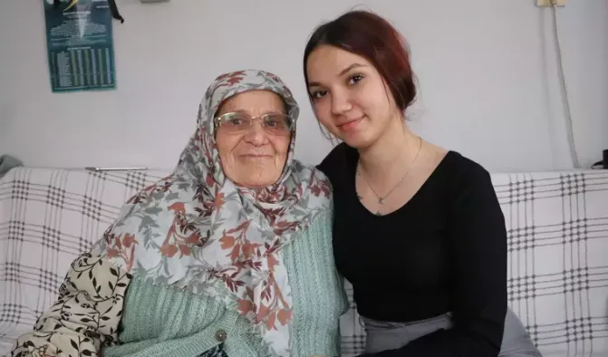 Torununa vurduğu terlik 