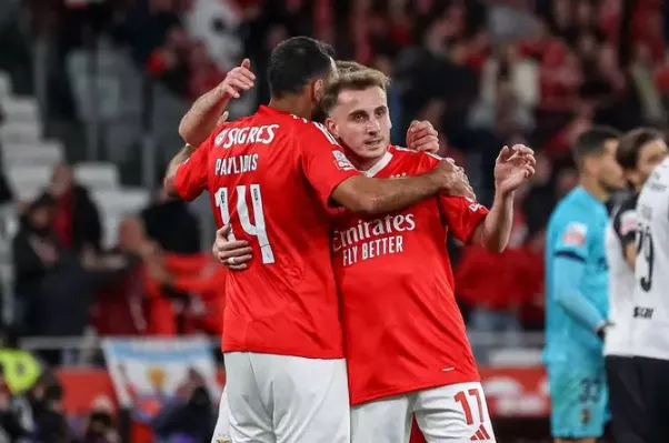 Bizim çocuklar derbiyi boş geçmedi!  Benfica, Porto