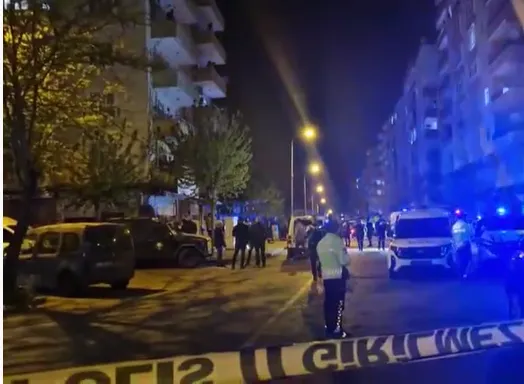 Diyarbakır’da silahlı kavga! 1
