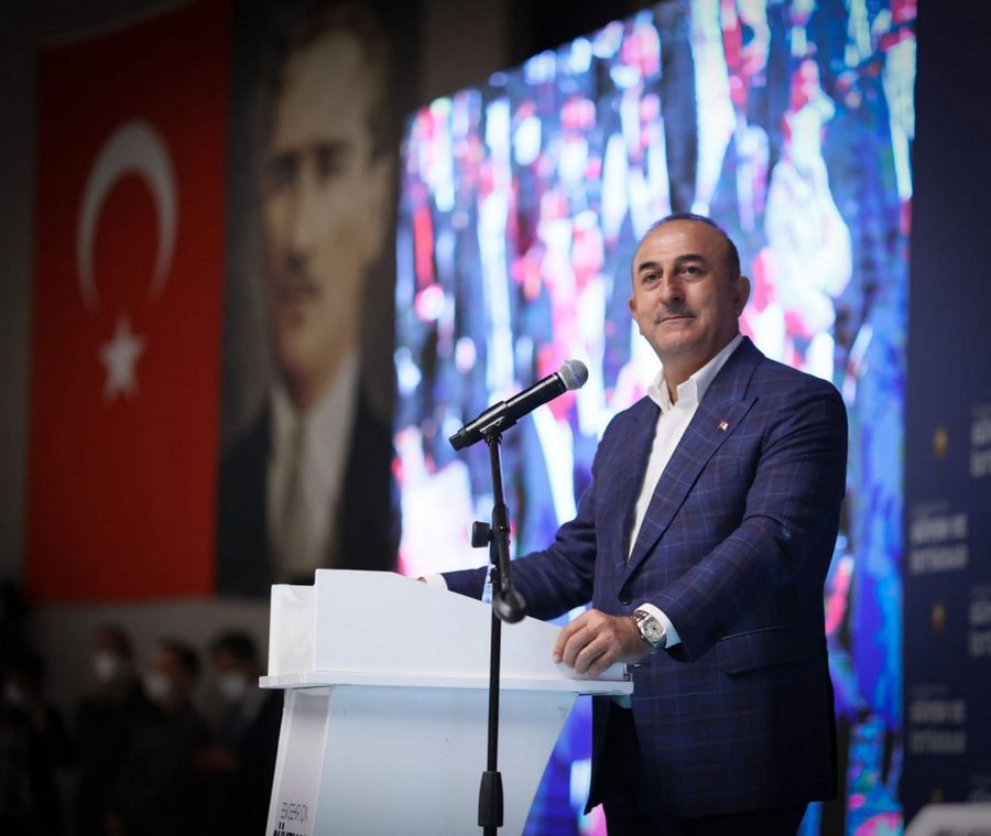 Bakan Çavusoglu açikladi Mültecileri ülkelerine göndermek için çalismamiz var