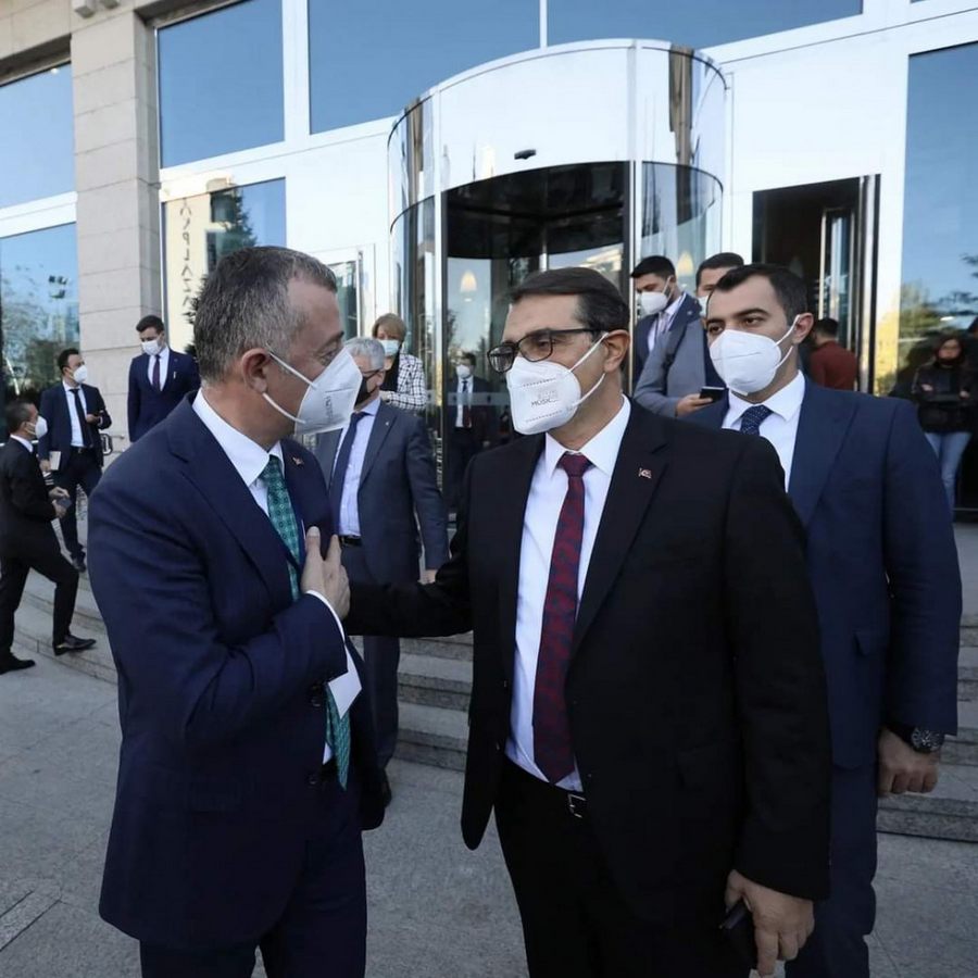 Ak Partili Büyüksehir Belediye Baskani Kaza yapti